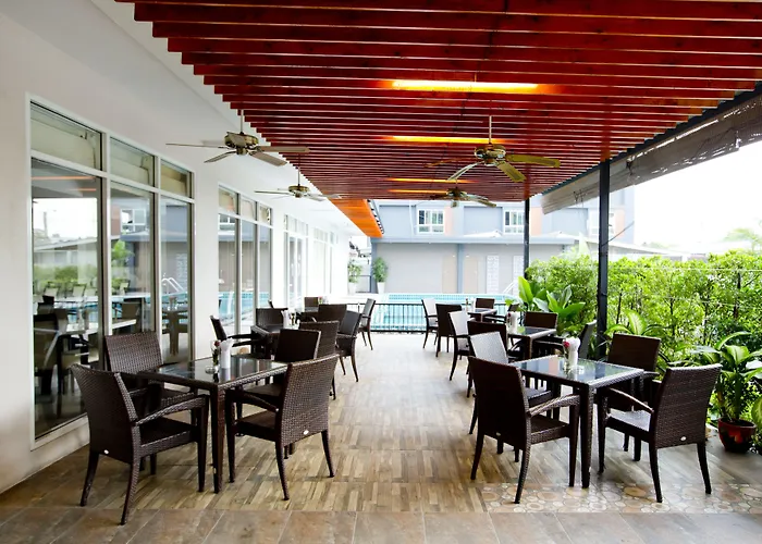 Hotel Sinsuvarn Airport 4*