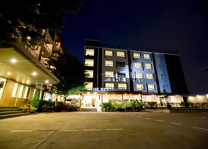 Sinsuvarn Airport 4*
