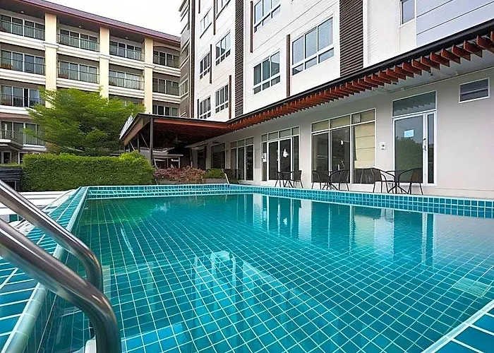 Hotel Sinsuvarn Airport
