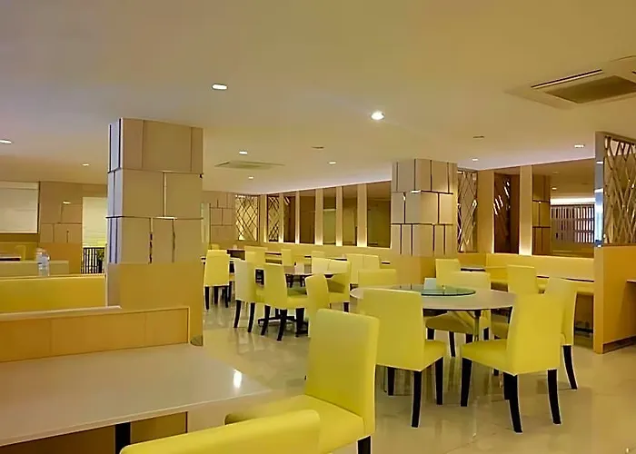 Sinsuvarn Airport Hotel