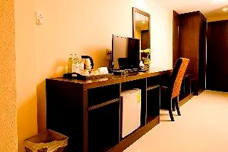 Sinsuvarn Airport Hotel Bangkok